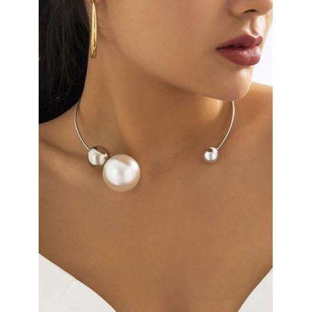 Personalized Asymmetrical Imitation Pearl Necklace