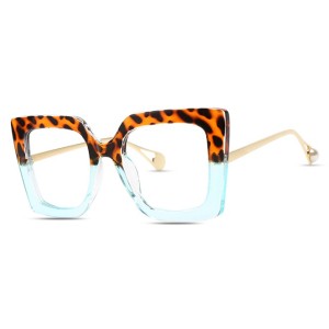 200532 Square Glasses