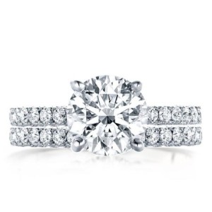 Classic Round Cut Women Bridal Set