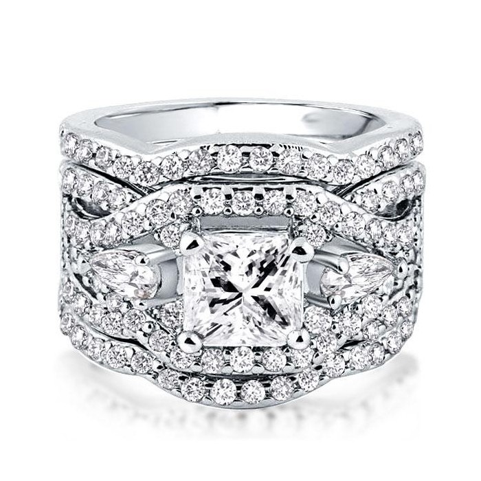 Italo Princess Cut Three Stone 3PC Wedding Set Engagement Ring Set