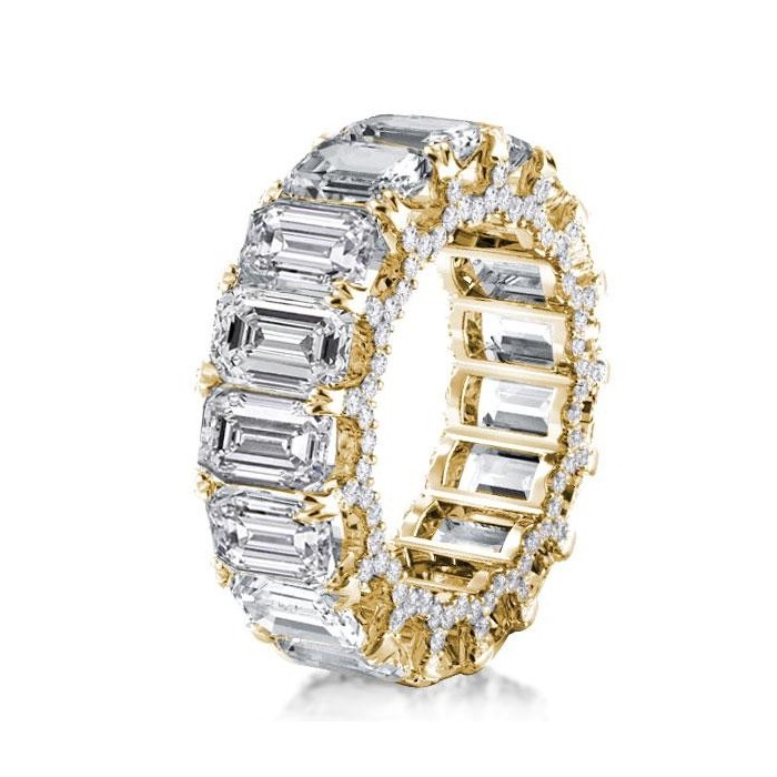 Golden Eternity Double Prong Emerald Wedding Band