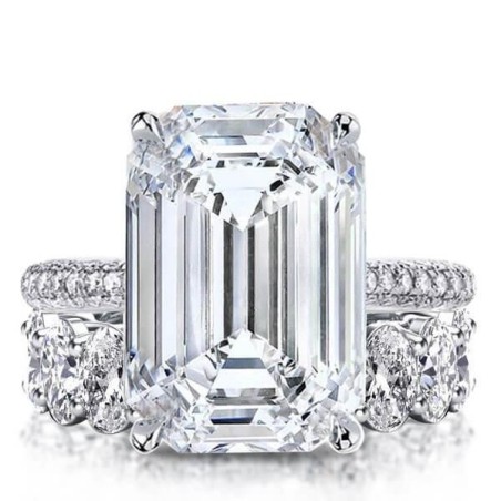 Italo Classic Emerald Created White Sapphire Bridal Set