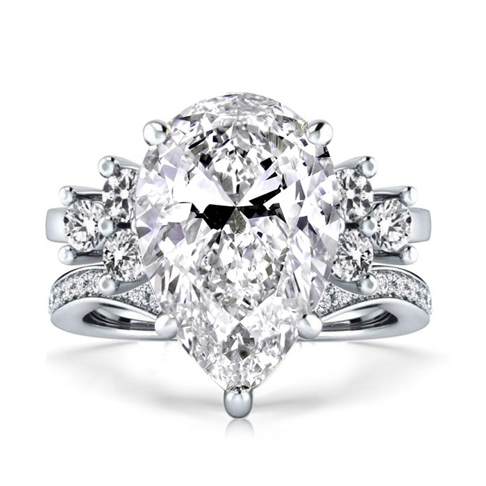 Solitaire Six Stone Bridal Set (7.83 CT. TW.)