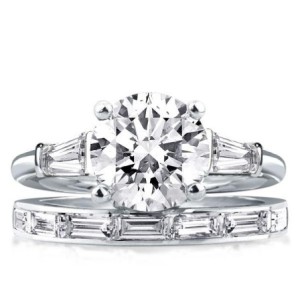 Italo Three Stone Engagement Rings Sets Round Cut Bridal Set