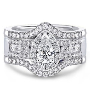 Italo Halo Pear Shaped 3 PC Wedding Sets