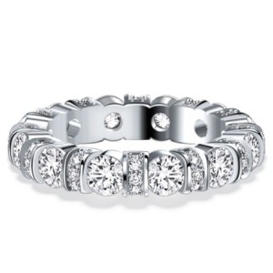 Italo Unique Bar Setting Round Cut Eternity Wedding Band For Women