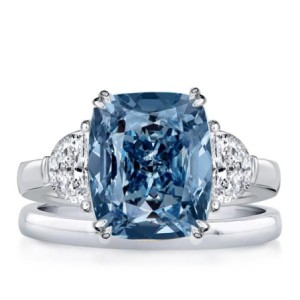 Italo Three Stone Cushion Cut Blue Topaz Engagement Ring Sets For Women