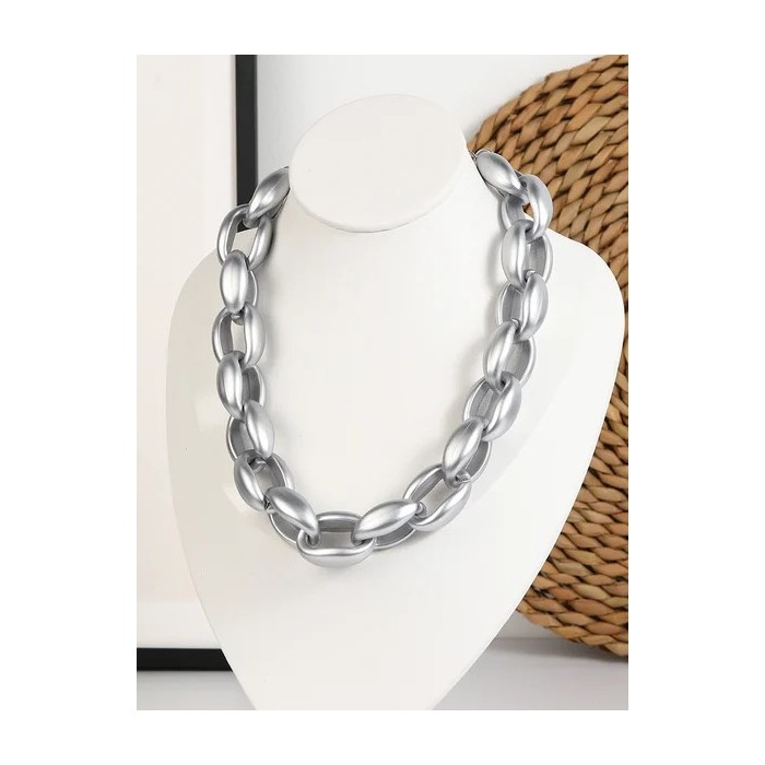 Exaggerated Chunky Chain Necklaces